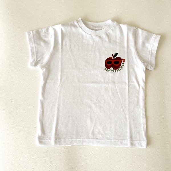 Remera apple