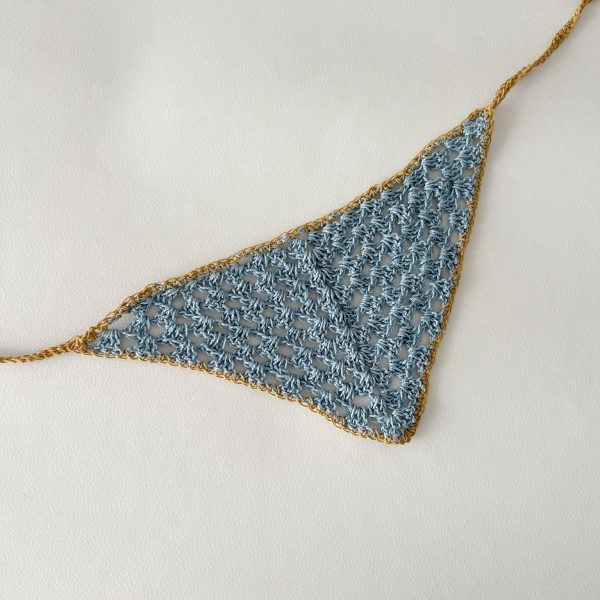 Bandana crochet - celeste y mostaza